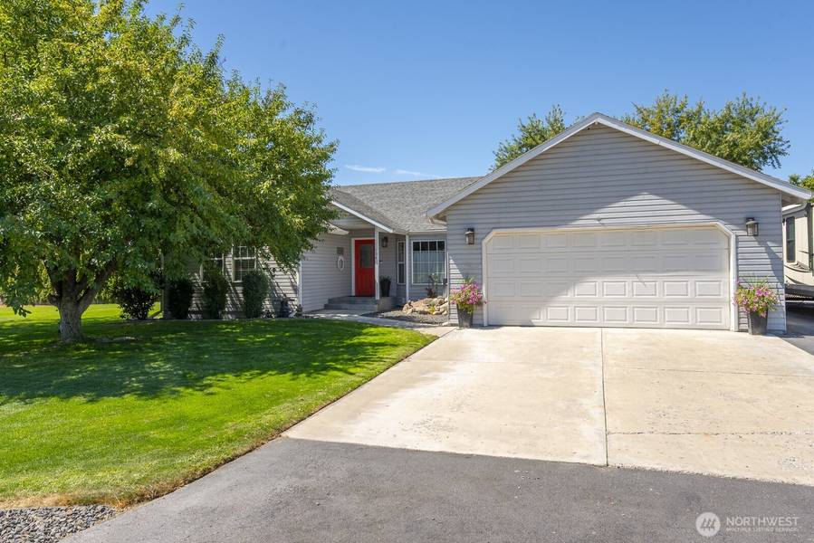 134 Young RD NE, Moses Lake, WA 98837