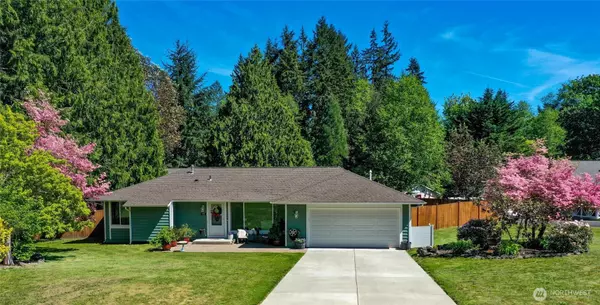1135 Hillandale DR E, Port Orchard, WA 98366