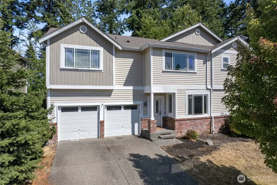 1285 Koda CIR SE, Port Orchard, WA 98366