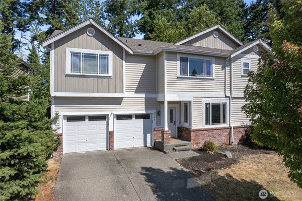 1285 Koda CIR SE, Port Orchard, WA 98366