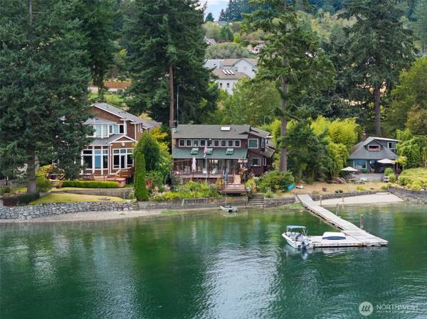 225 3rd CT, Fox Island, WA 98333