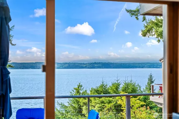 3620 Forest Beach DR NW, Gig Harbor, WA 98335