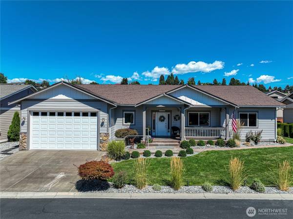 564 Village DR, Manson, WA 98831