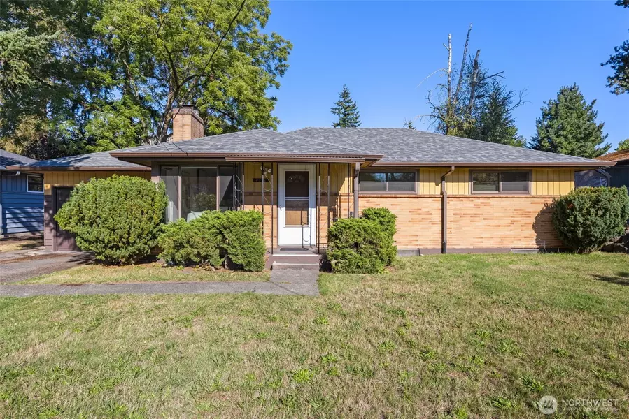 17528 11th AVE NE, Shoreline, WA 98155
