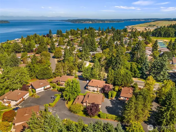 Steilacoom, WA 98388,2810 Garden CT #A