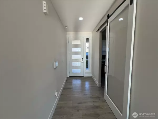 Bonney Lake, WA 98391,8202 205 AVE E