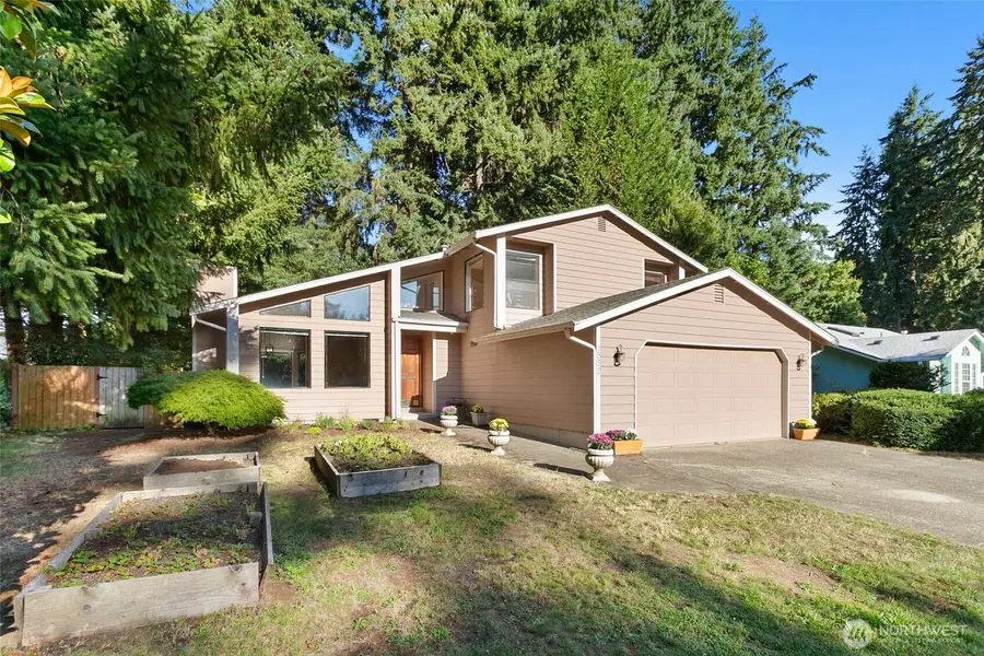1552 Diamond RD SE, Lacey, WA 98503