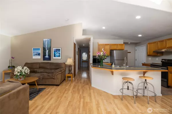 Sedro Woolley, WA 98284,534 Hilltop DR
