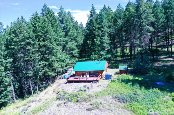 100 Spring Meadow LN, Oroville, WA 98844