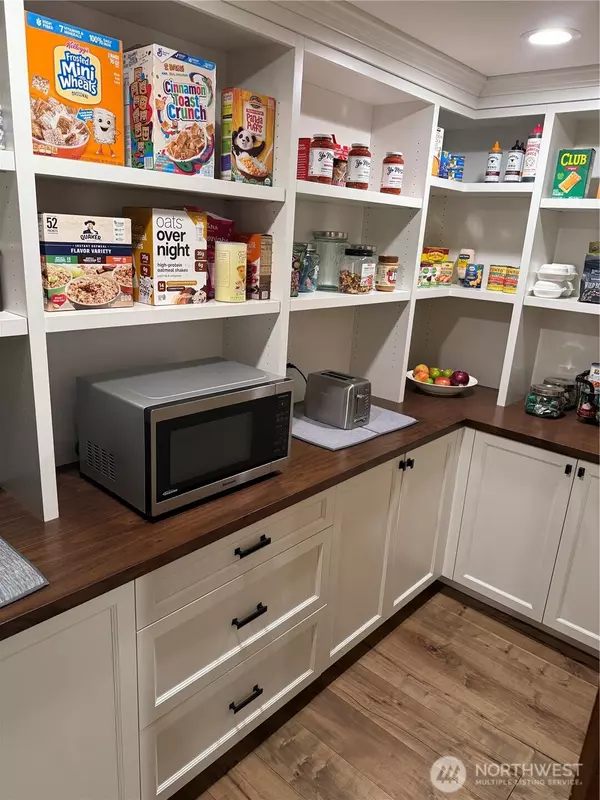 Auburn, WA 98092,31225 117th PL SE