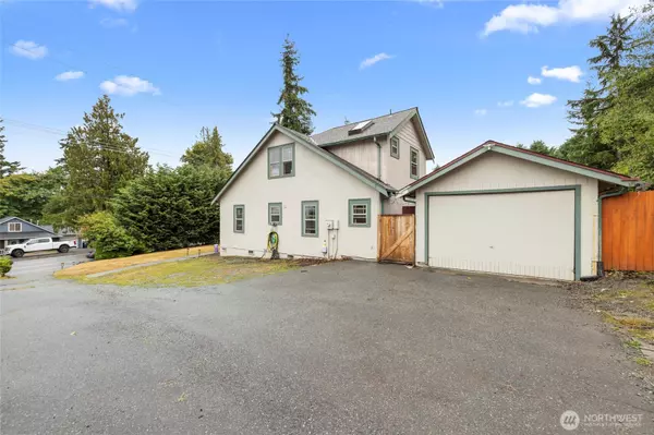 Mount Vernon, WA 98273,811 N 18th ST