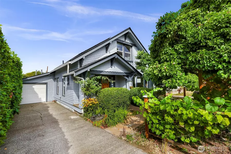 2211 Dean AVE, Bellingham, WA 98225