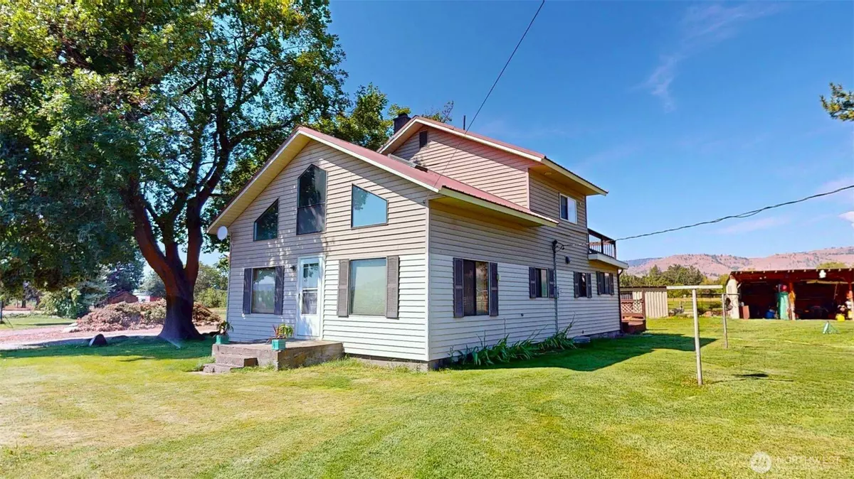 Omak, WA 98841,79 Duck Lake RD