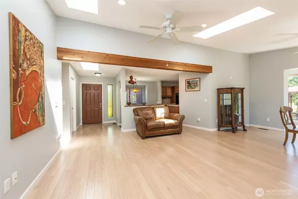 Sequim, WA 98382,33 Pebble WAY