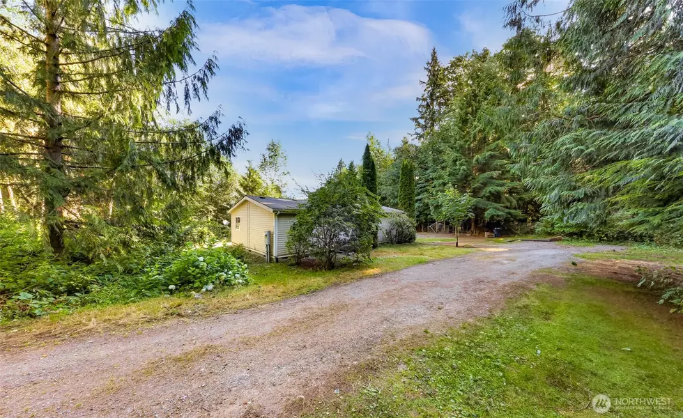 5888 Mt Baker HWY, Deming, WA 98244