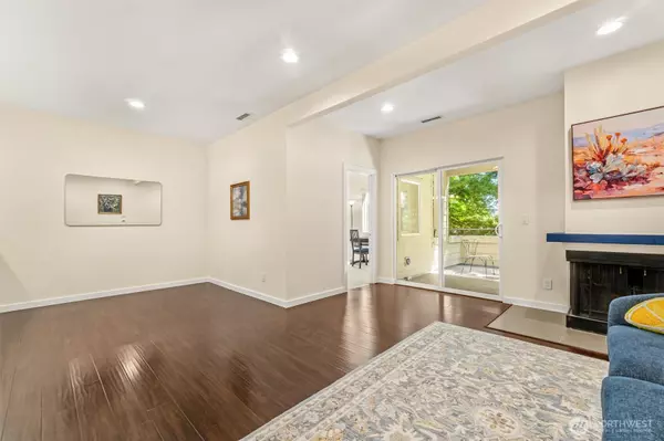 Redmond, WA 98052,7481 Old Redmond RD #421