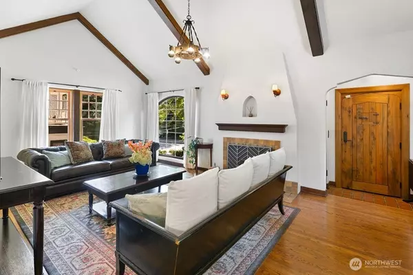 Seattle, WA 98136,8430 Fauntleroy WAY SW