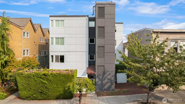 Seattle, WA 98116,1512 California AVE SW #202
