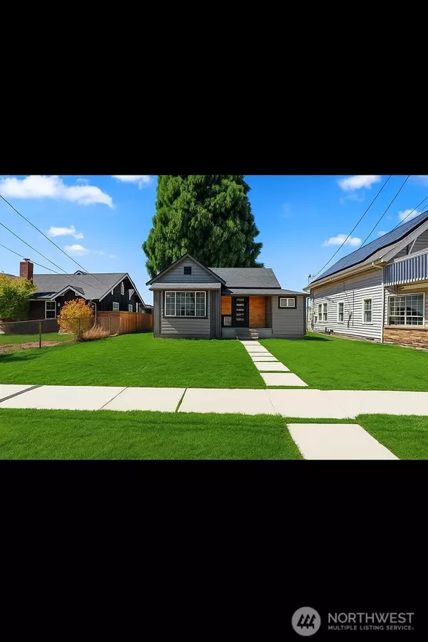 5424 S J ST, Tacoma, WA 98408