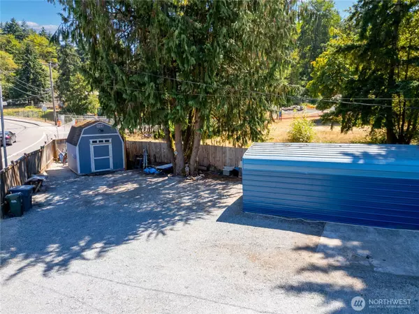 Tacoma, WA 98404,2814 Pioneer WAY E