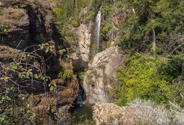 Winthrop, WA 98862,572 B W Chewuch Rd (Barron Blvd)