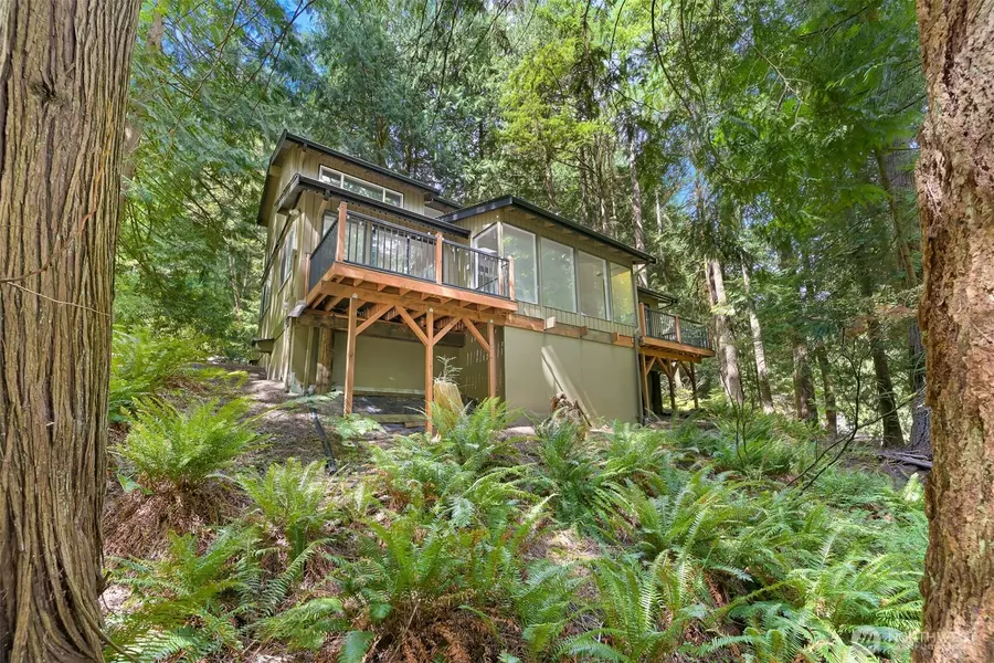 1 Valley Crest WAY, Bellingham, WA 98229
