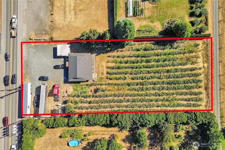 7025 Hannegan RD, Lynden, WA 98264