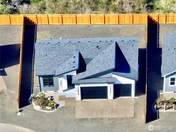 Ocean Shores, WA 98569,994 Alida CT SE