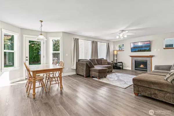 Maple Valley, WA 98038,27648 238th PL SE