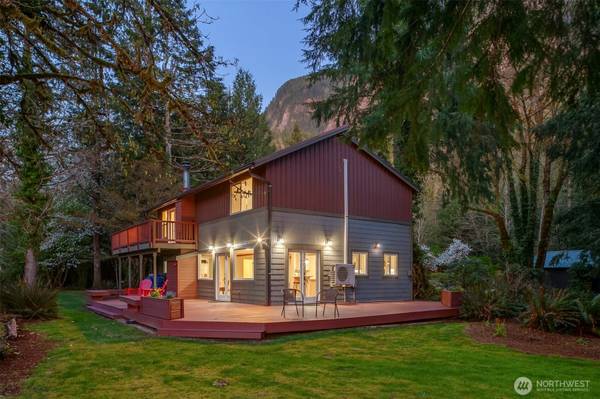 7517 Moon Valley RD SE, North Bend, WA 98045