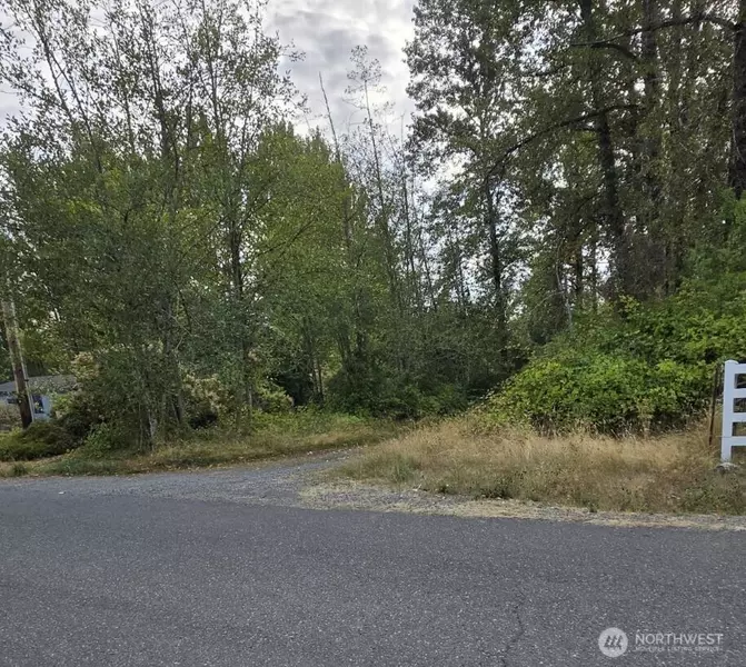 20607 147th AVE SE, Kent, WA 98042