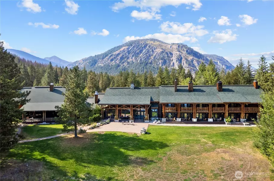 31 Early Winters DR, Mazama, WA 98833
