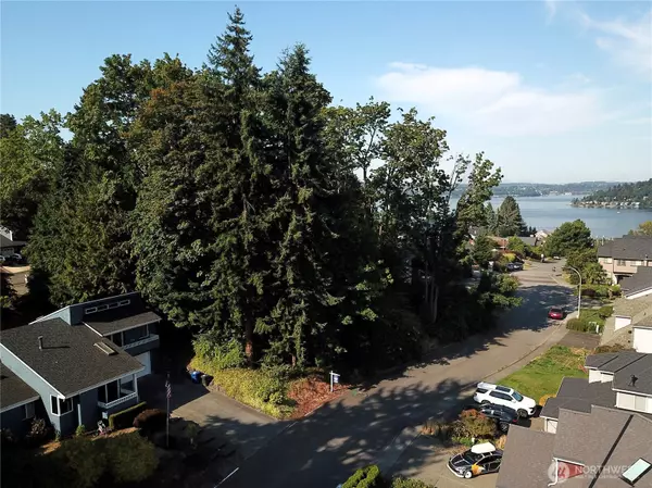 Renton, WA 98056,1403 N 38th ST