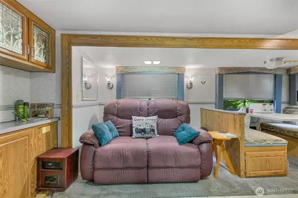 Sumas, WA 98266,1056 Birch LN