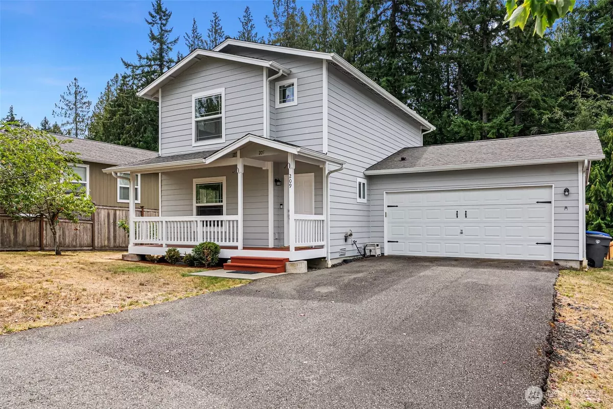 Poulsbo, WA 98370,209 NE Max William LOOP