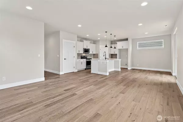 Bothell, WA 98012,28 Meridian AVE SE #CR 14