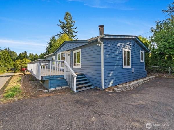 2227 116th ST SE #B, Everett, WA 98208
