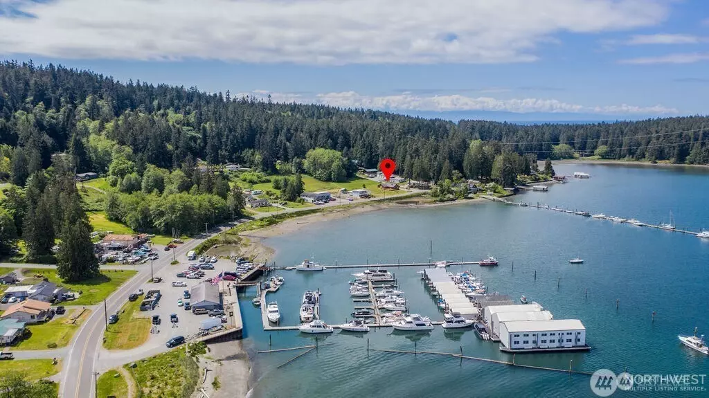 Oak Harbor, WA 98277,285 Cornet Bay RD