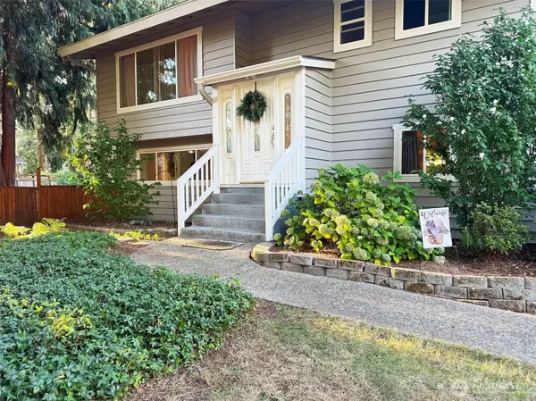19310 1st AVE SE, Bothell, WA 98012