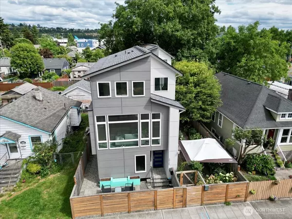 6920 Carleton AVE S, Seattle, WA 98108