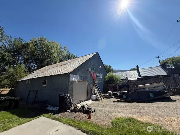 Riverside, WA 98849,102 Main ST