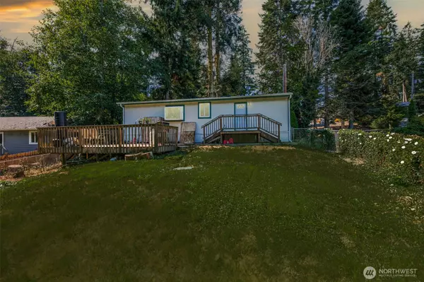 Camano Island, WA 98282,1603 Lake DR