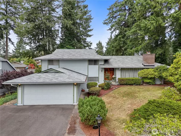 7311 Zircon DR SW, Lakewood, WA 98498