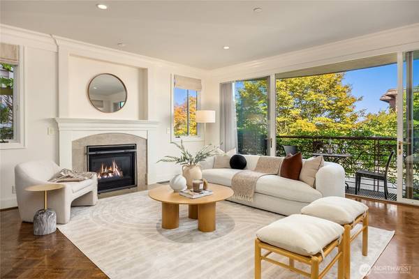 2325 43rd AVE E #102, Seattle, WA 98112