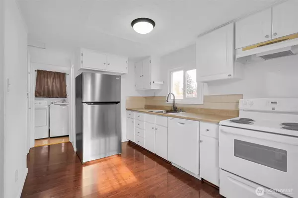 Burien, WA 98166,16030 15th AVE SW