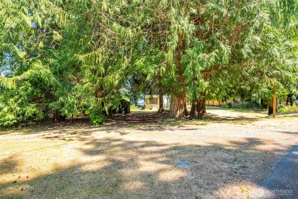 Oak Harbor, WA 98277,4600 Jones RD