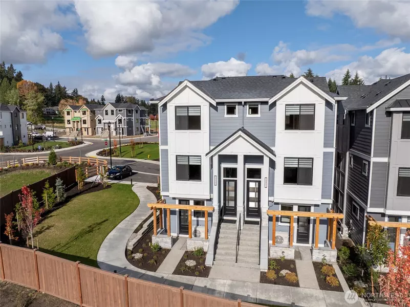 13255 NE 143rd CT #10, Woodinville, WA 98072