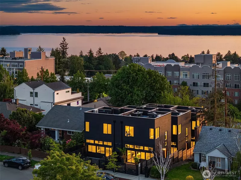 4823 42nd AVE SW, Seattle, WA 98116