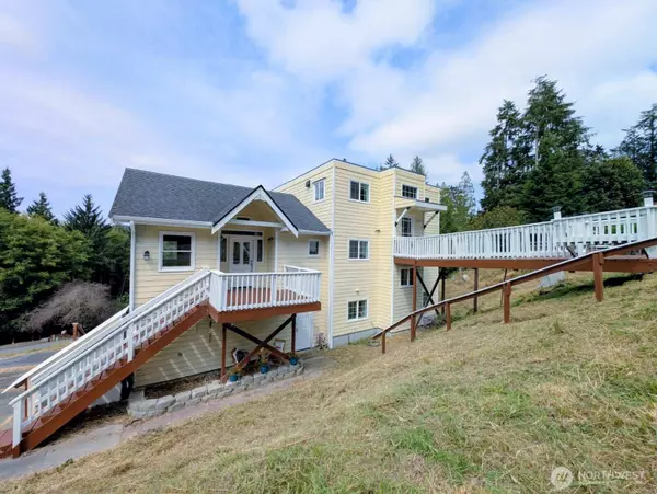 Oak Harbor, WA 98277,5175 Ridgeline PL