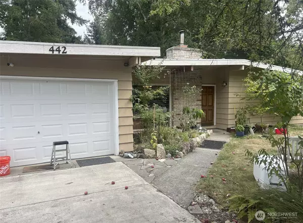 442 164th AVE SE, Bellevue, WA 98008